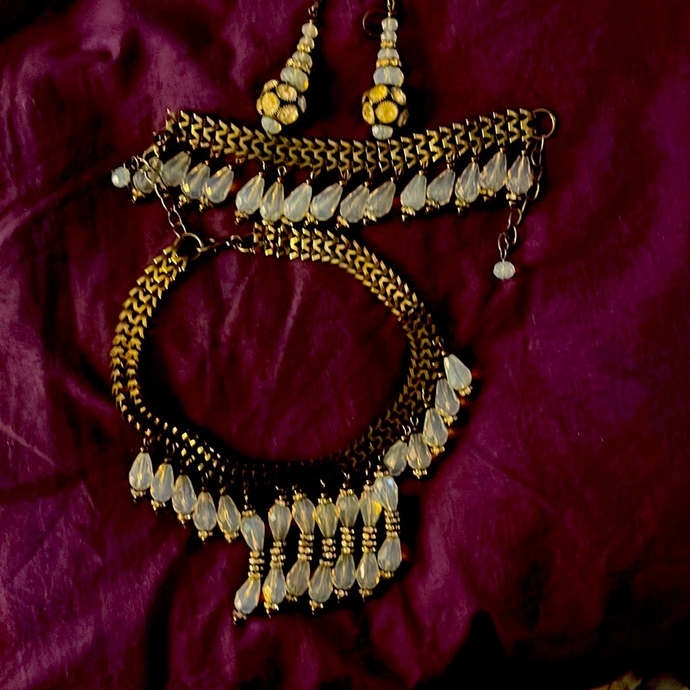 Necklace, bracelet, earrings set